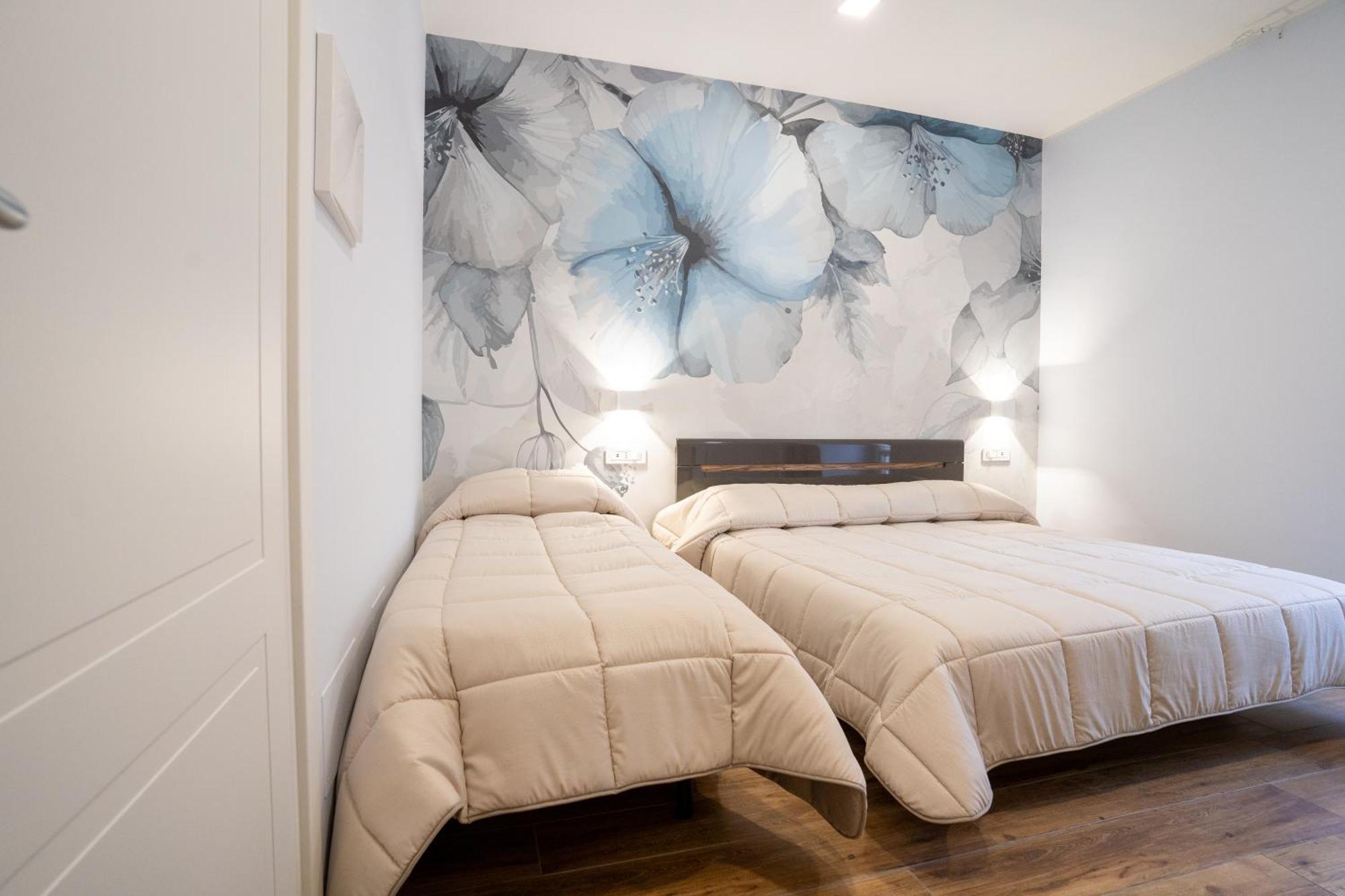 Blue Dream Suites Salerno Exteriör bild