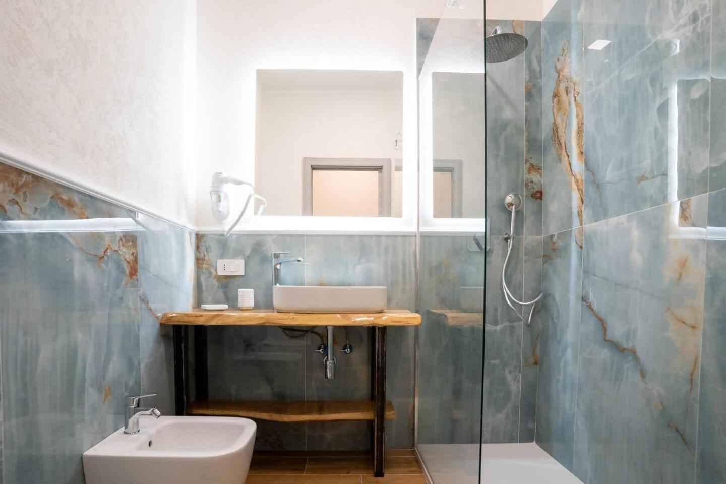 Blue Dream Suites Salerno Exteriör bild