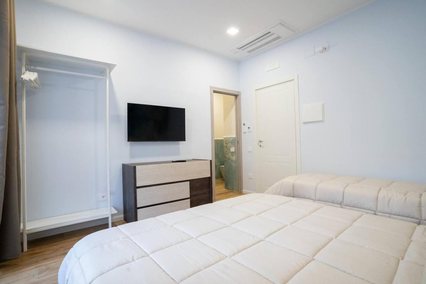 Blue Dream Suites Salerno Exteriör bild